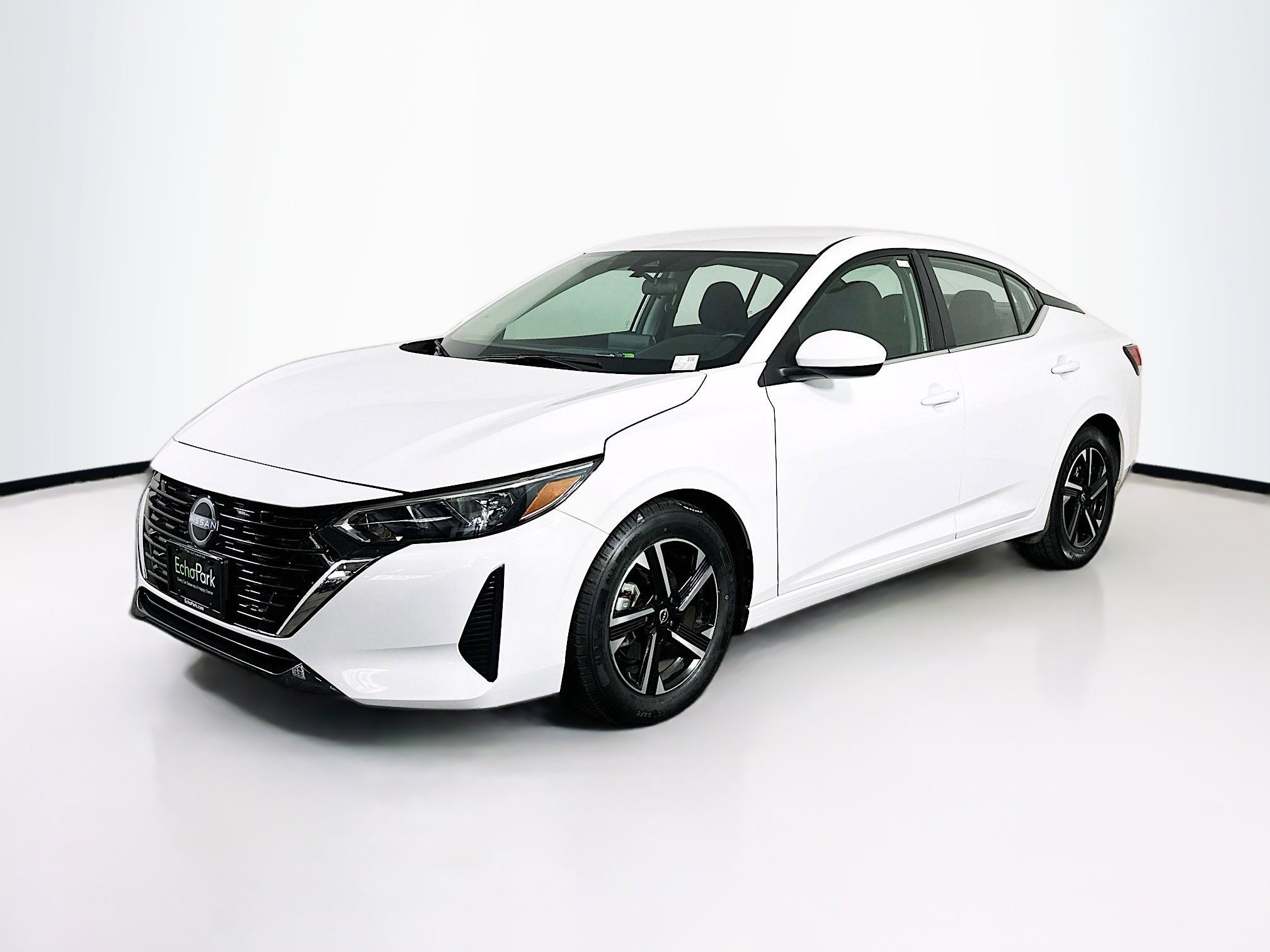 Used 2024 Nissan Sentra SV image 3