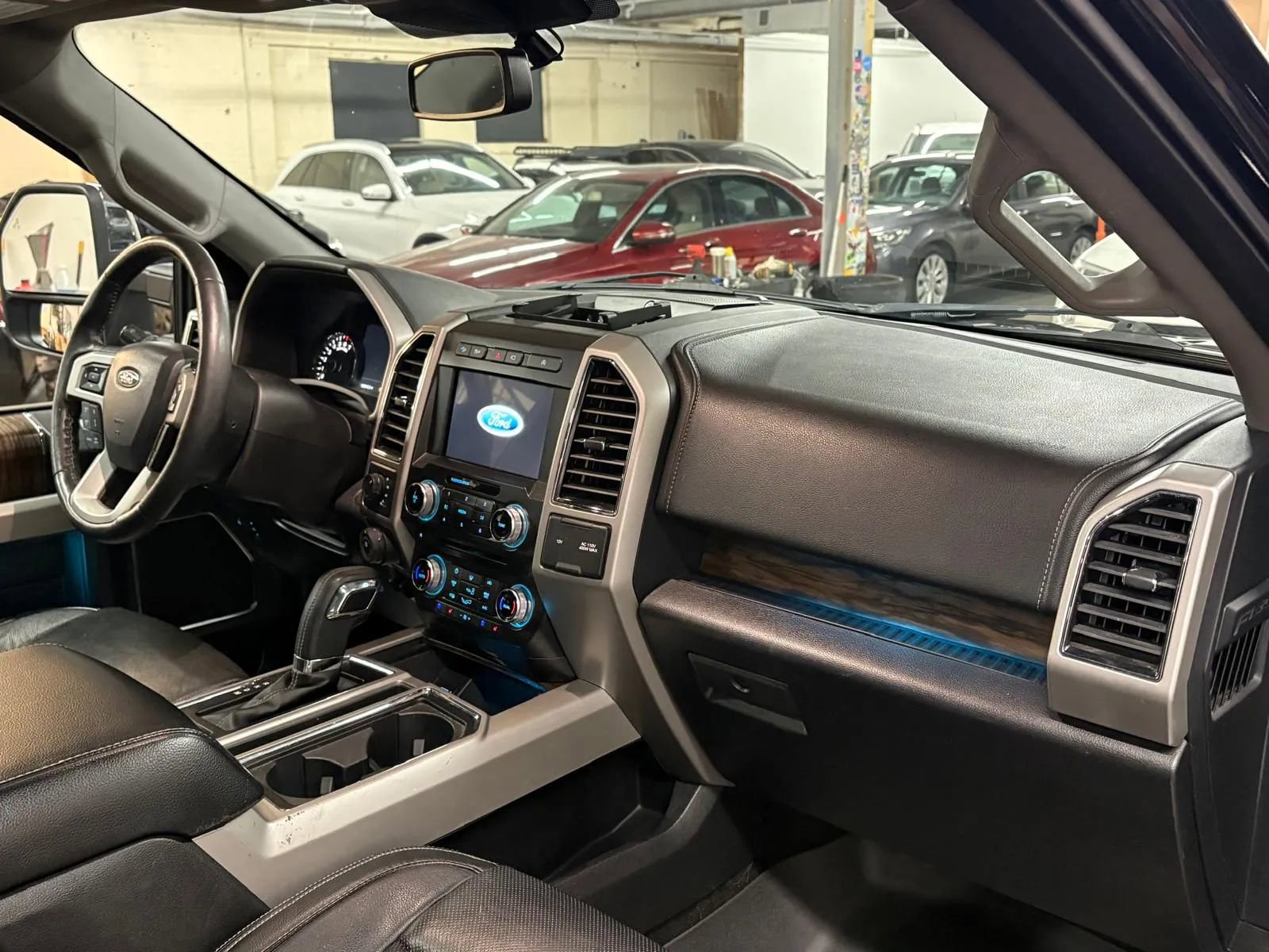 Used 2018 Ford F150 Lariat w/ Equipment Group 502A Luxury AWD/4WD image 22