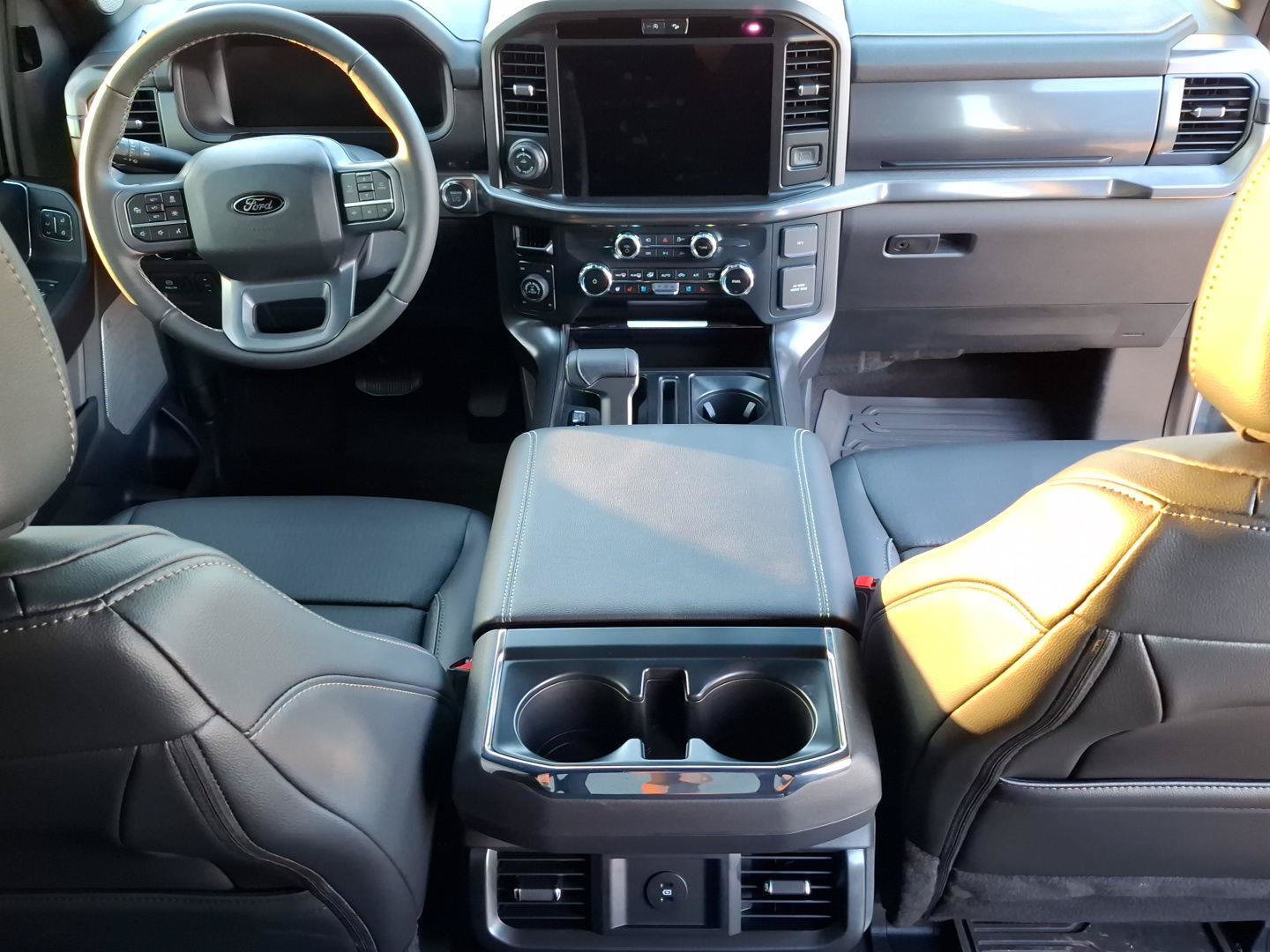 Used 2026 Ford F150 Lariat w/ Equipment Group 501A Mid AWD/4WD image 14
