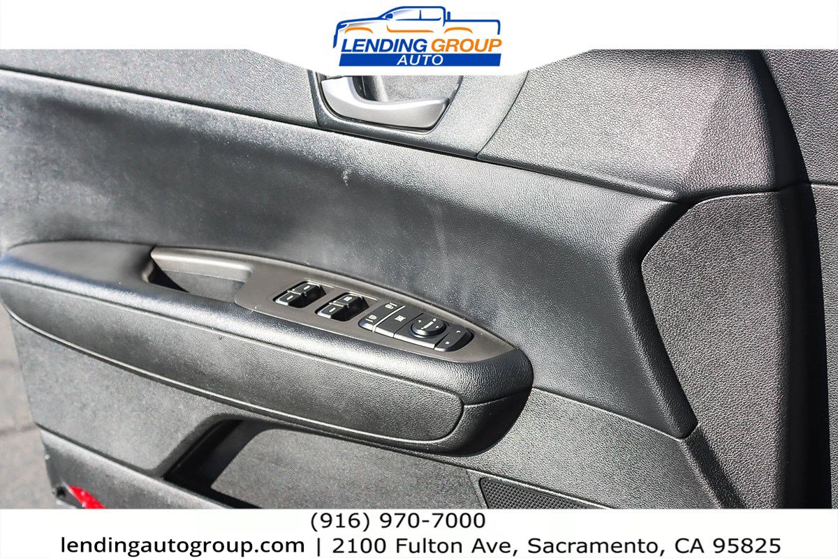 Used 2020 Kia Optima LX image 19