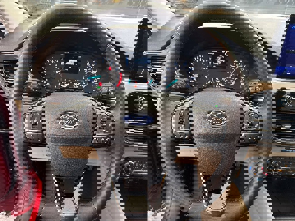 Used 2022 Ford Escape SEL image 18