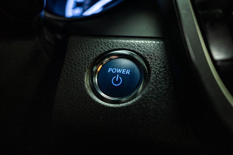 Used 2024 Toyota Camry SE FWD image 19