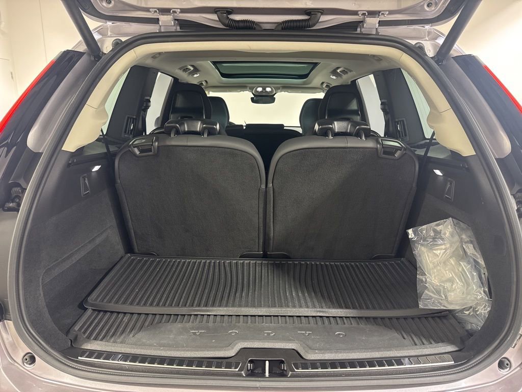 Used 2026 Volvo XC90 B5 Plus w/ Protection Package image 30