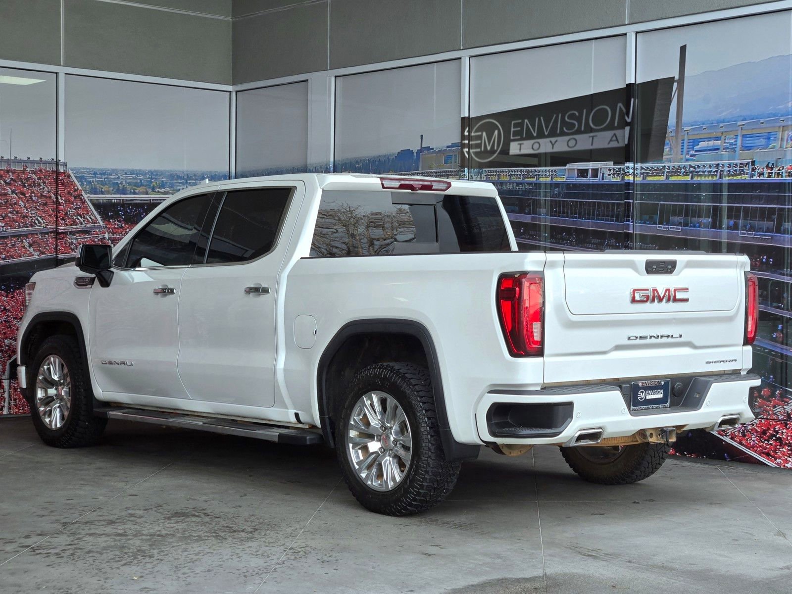 Used 2022 GMC Sierra 1500 Denali image 6