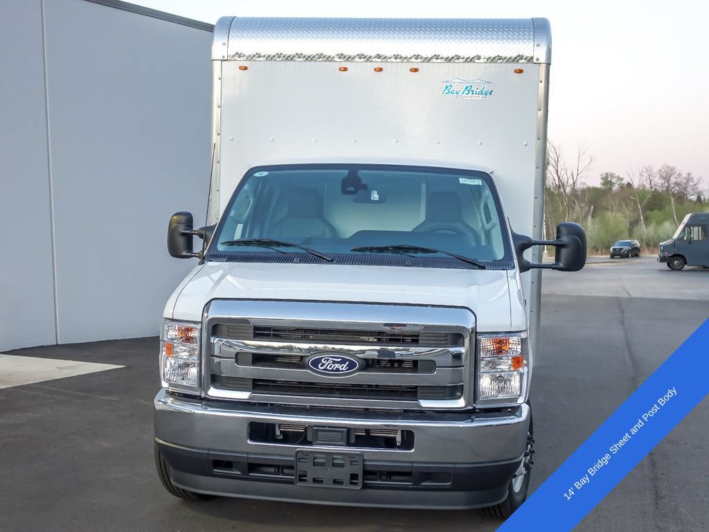 New 2027 Ford E-350 and Econoline 350 Super Duty w/ Power Equipment Group RWD image 5
