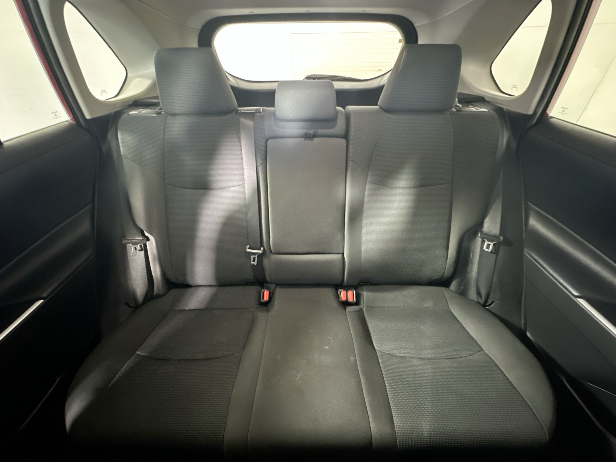 Certified 2023 Toyota RAV4 LE FWD image 29
