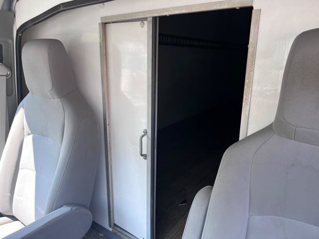 Used 2022 Ford E-350 and Econoline 350 Super Duty w/ Power Windows & Locks Group RWD image 19