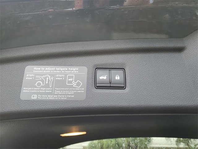 Certified 2025 INFINITI QX50 Luxe image 8