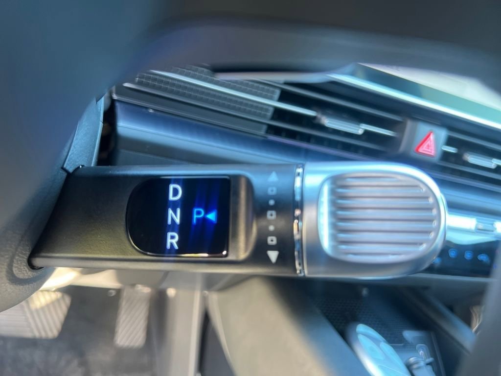 New 2025 Hyundai Ioniq 6 SEL image 24