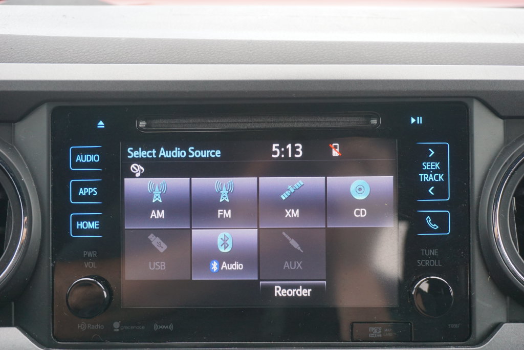 Used 2019 Toyota Tacoma TRD Sport AWD/4WD image 10