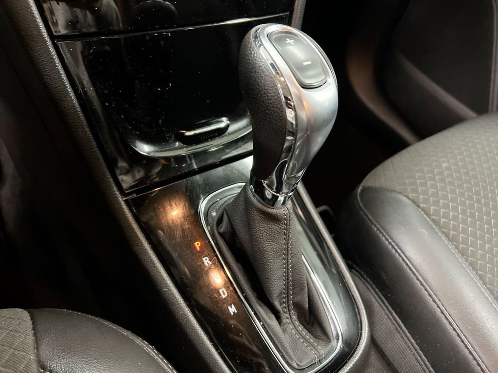 Used 2017 Buick Encore Preferred image 17