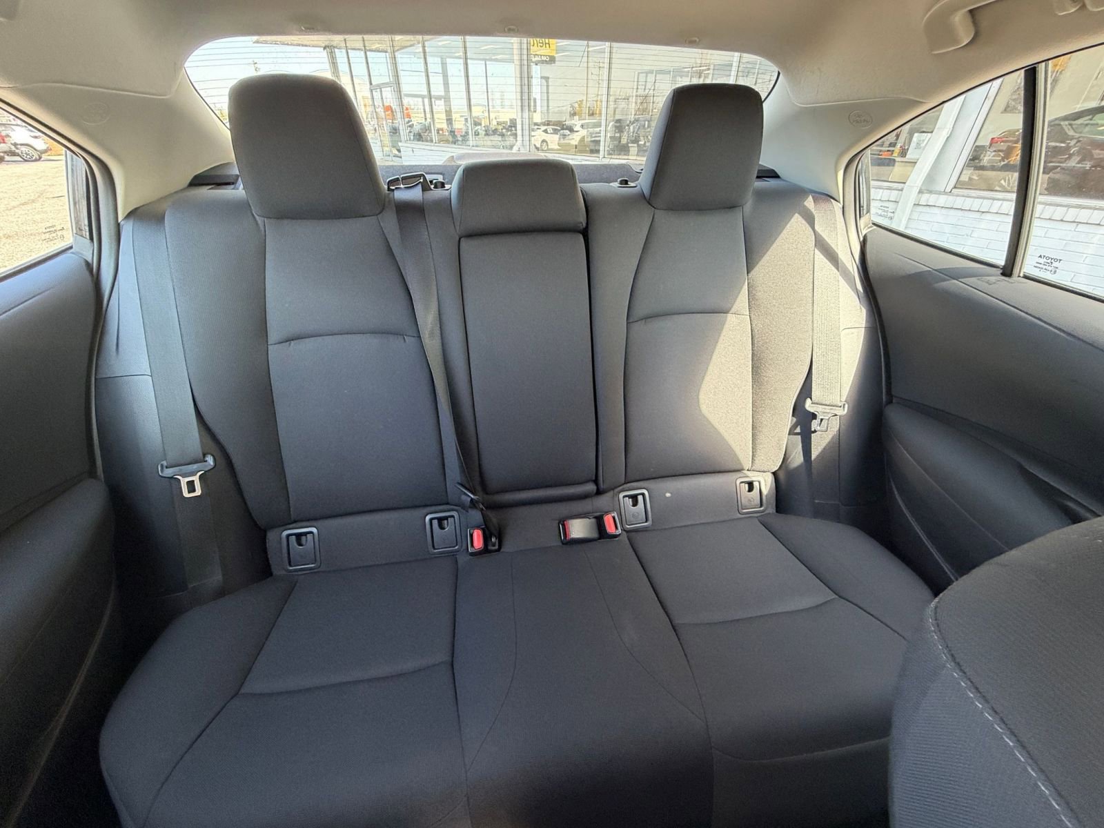 Used 2025 Toyota Corolla LE image 40