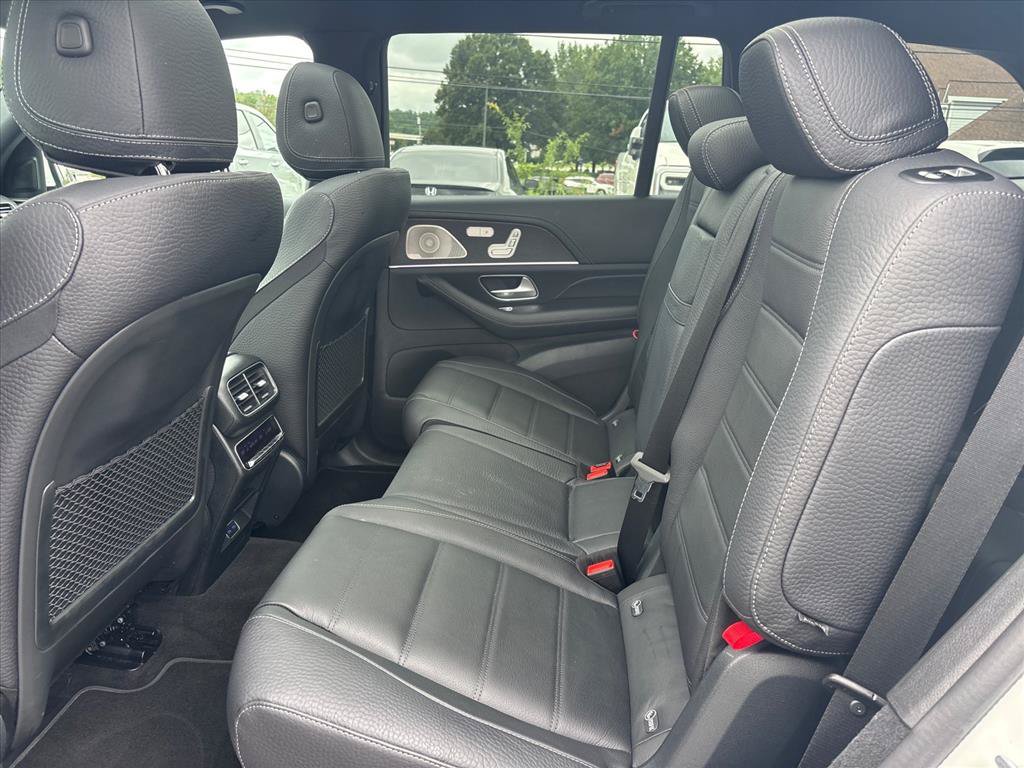 Used 2026 Mercedes-Benz GLS 450 4MATIC image 16