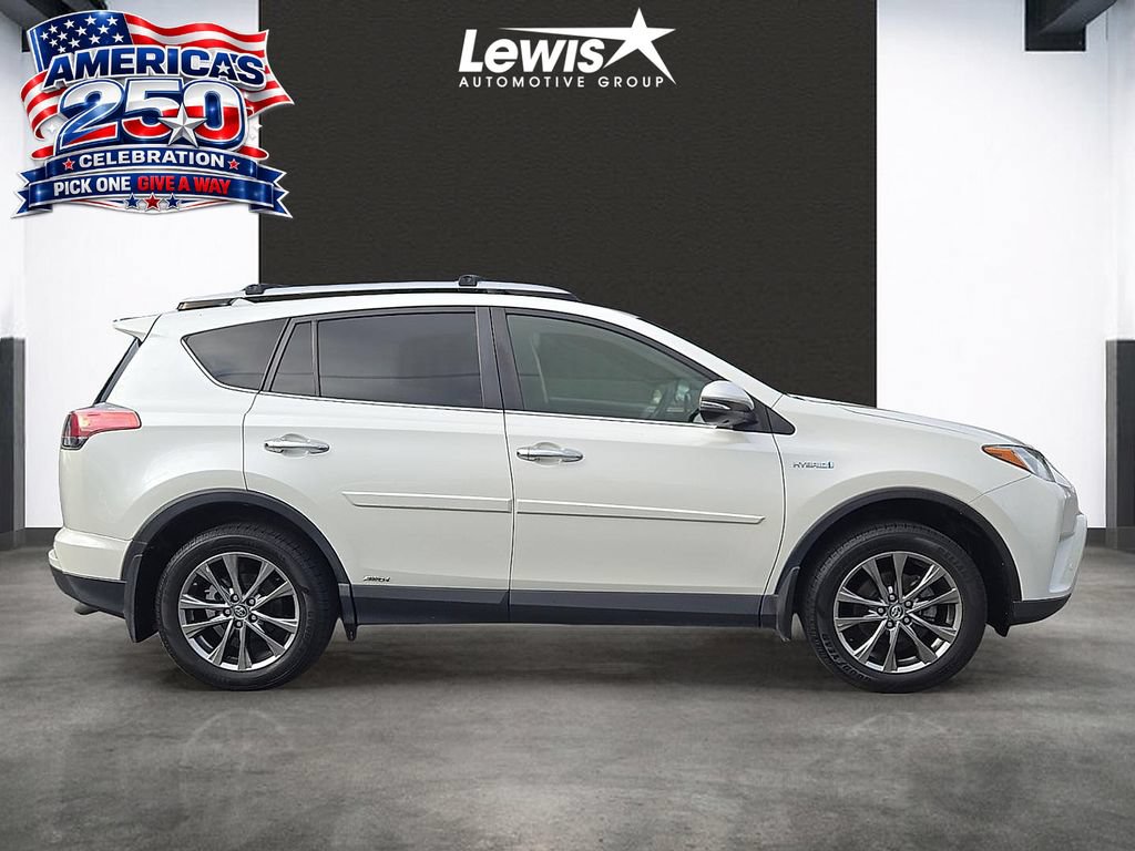 Used 2017 Toyota RAV4 Limited w/ Advanced Technology Package AWD/4WD image 5