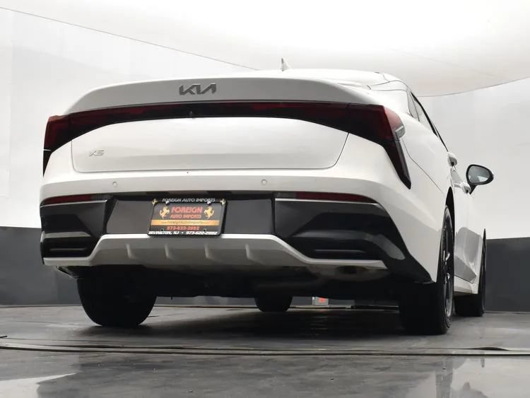 Used 2025 Kia K5 LXS FWD image 13