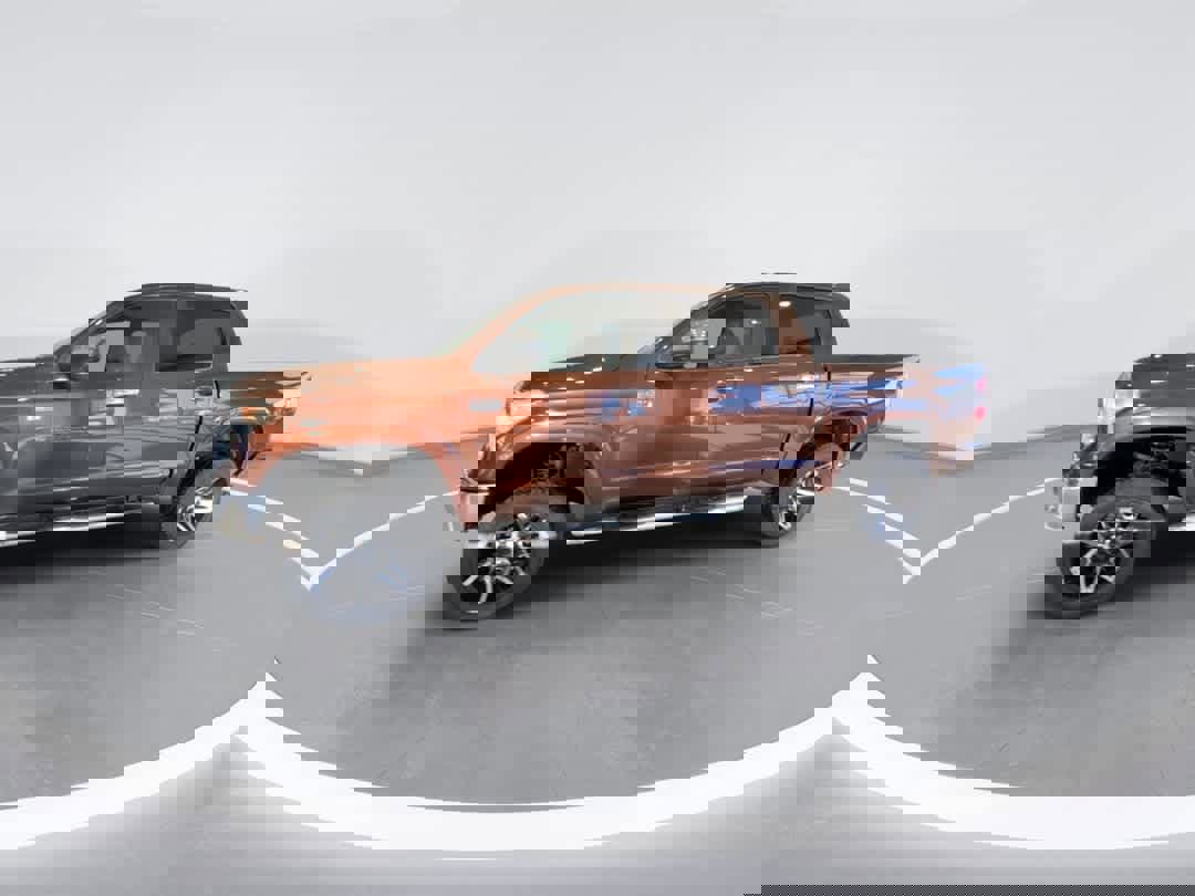 Used 2015 Toyota Tundra 1794 Edition image 4