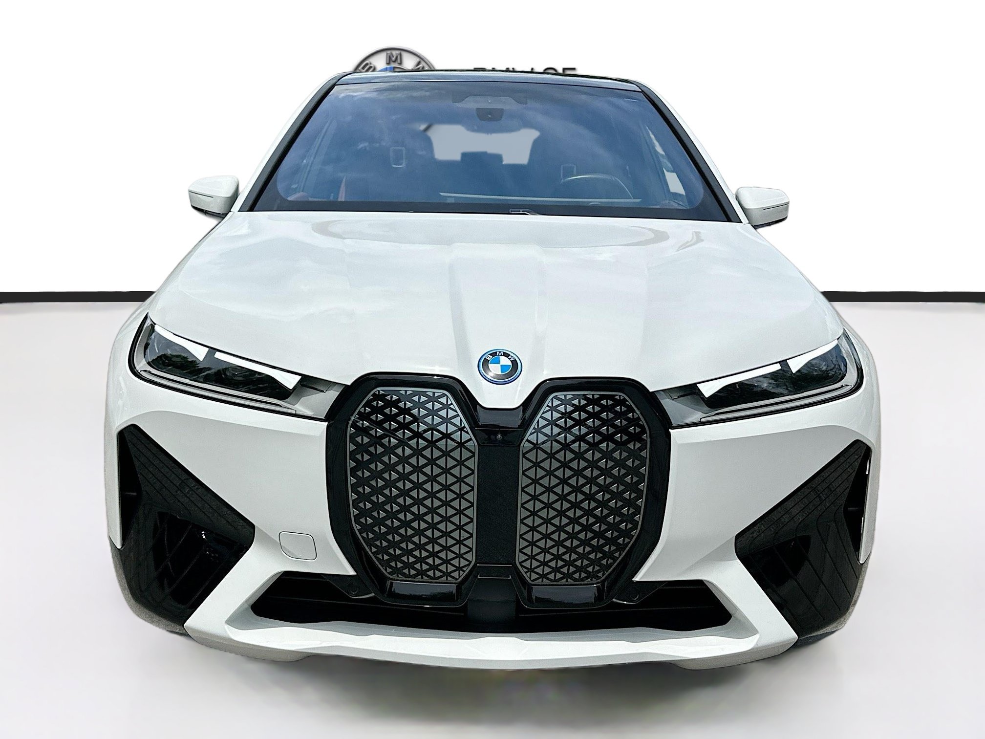 Used 2025 BMW iX xDrive50 AWD/4WD image 2