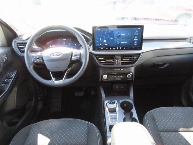 Used 2023 Ford Escape Active w/ Tech Pack #2 AWD/4WD image 6