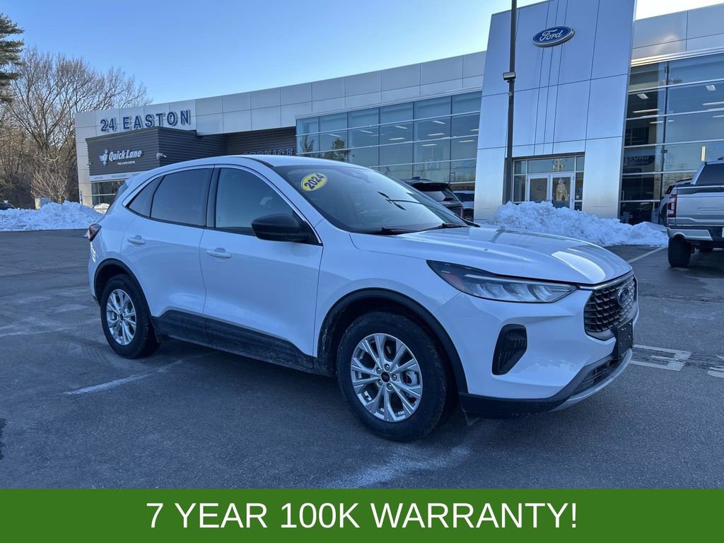 Certified 2024 Ford Escape Active image 3