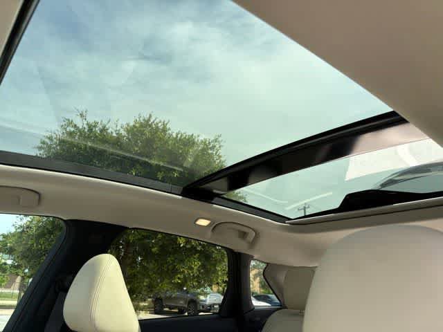 Used 2022 INFINITI QX50 Luxe FWD image 21