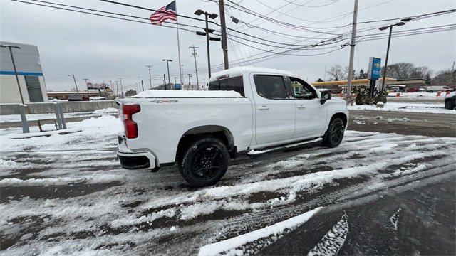 Used 2022 Chevrolet Silverado 1500 RST w/ Convenience Package II image 8