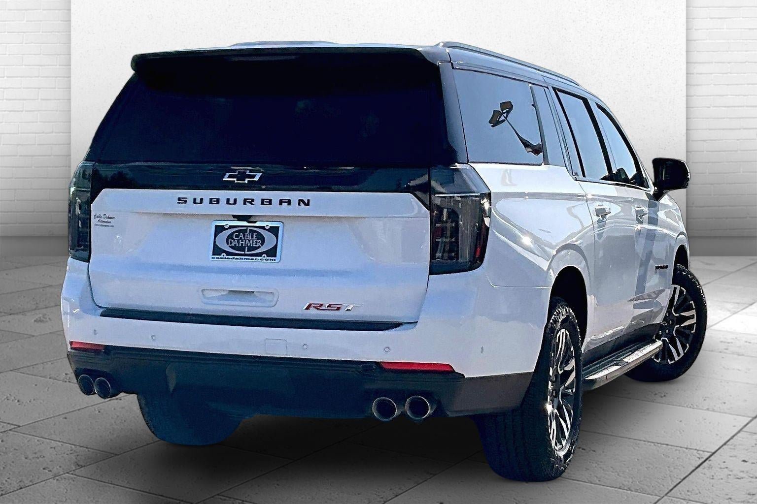 Used 2026 Chevrolet Suburban RST w/ RST Capability Package AWD/4WD image 13