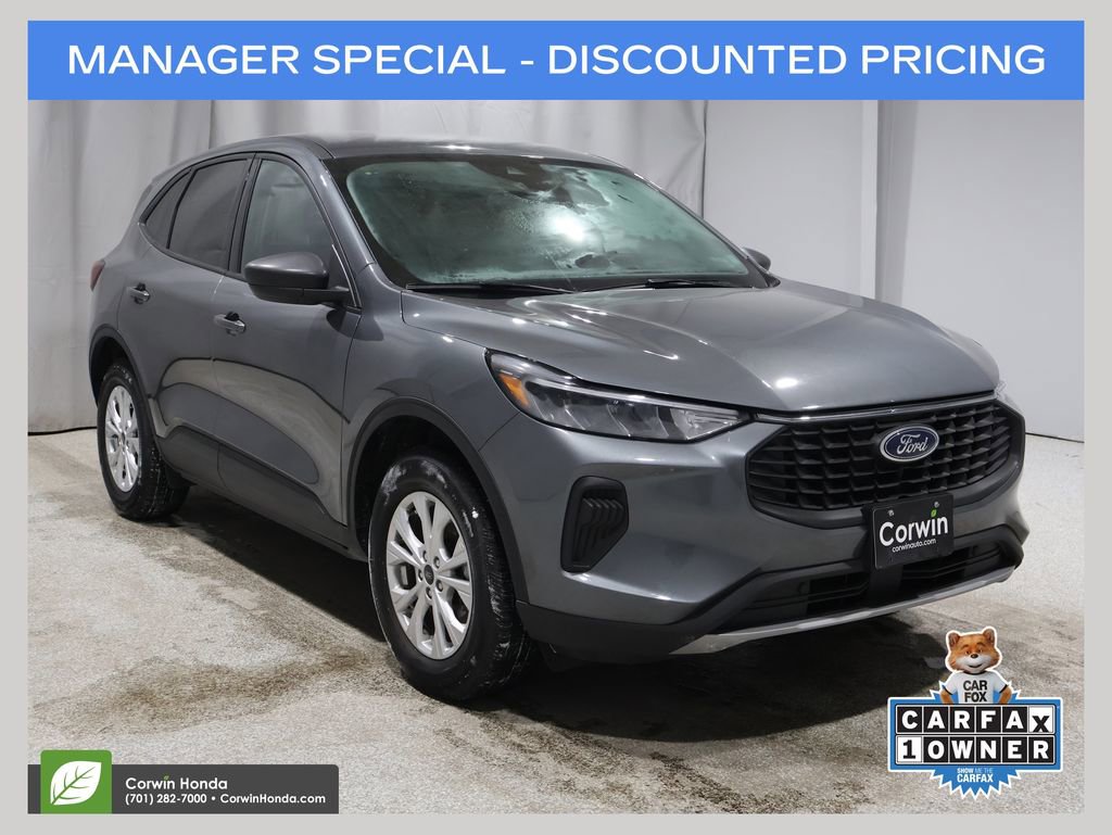 Used 2025 Ford Escape Active image 1