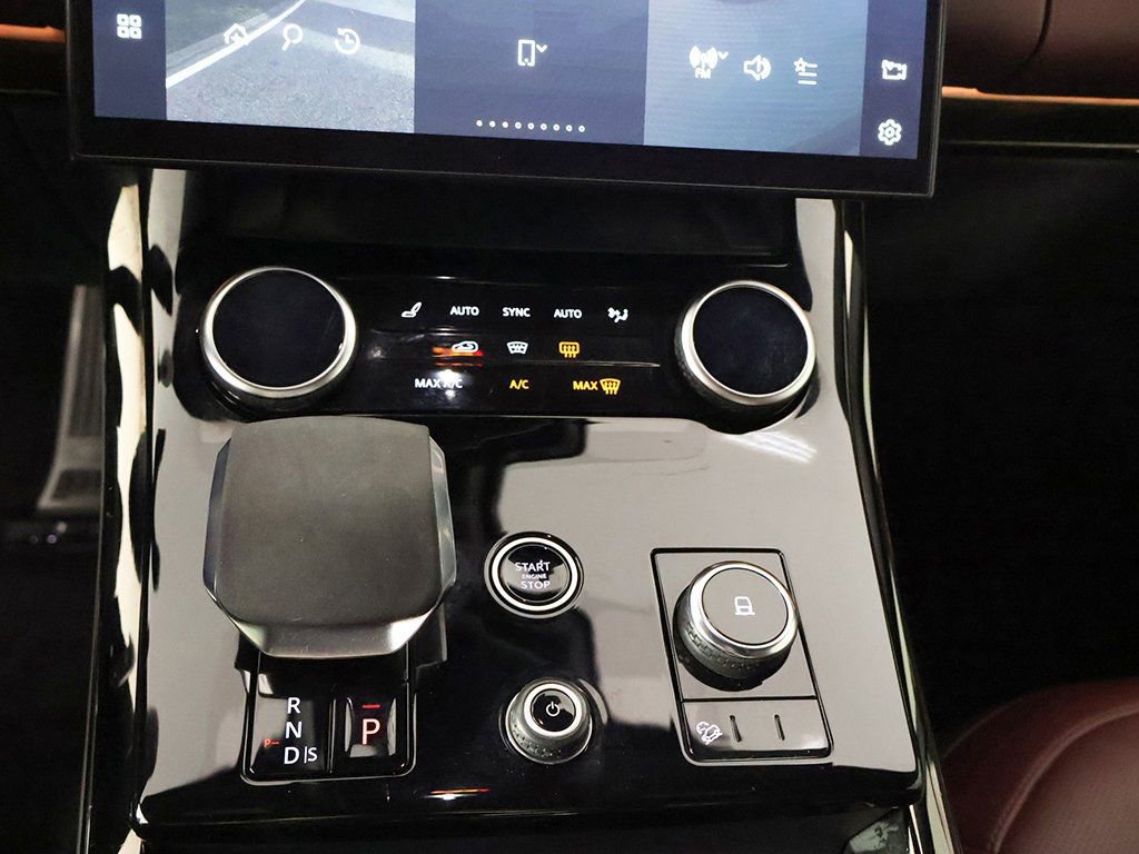 Used 2023 Land Rover Range Rover Sport SE Dynamic image 49