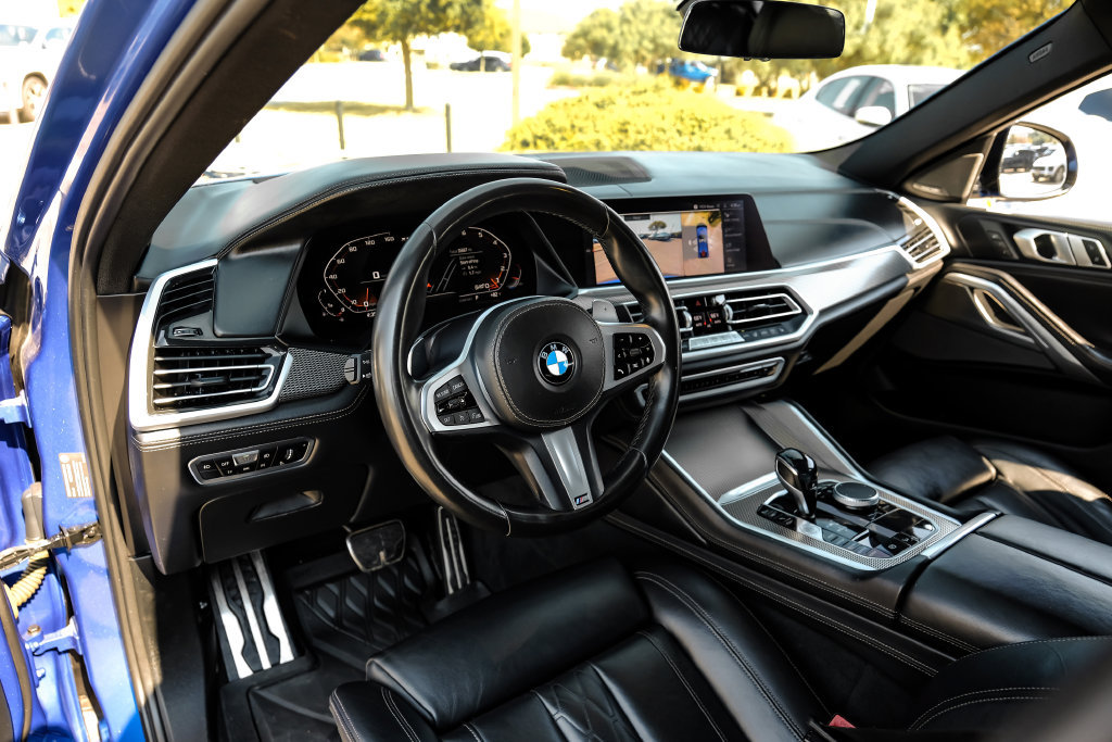 Used 2020 BMW X6 M50i w/ Premium Package AWD/4WD image 13