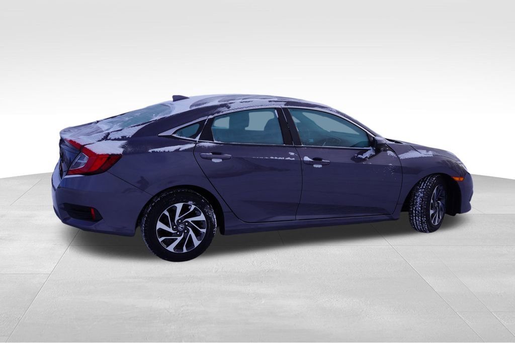 Used 2018 Honda Civic EX image 4