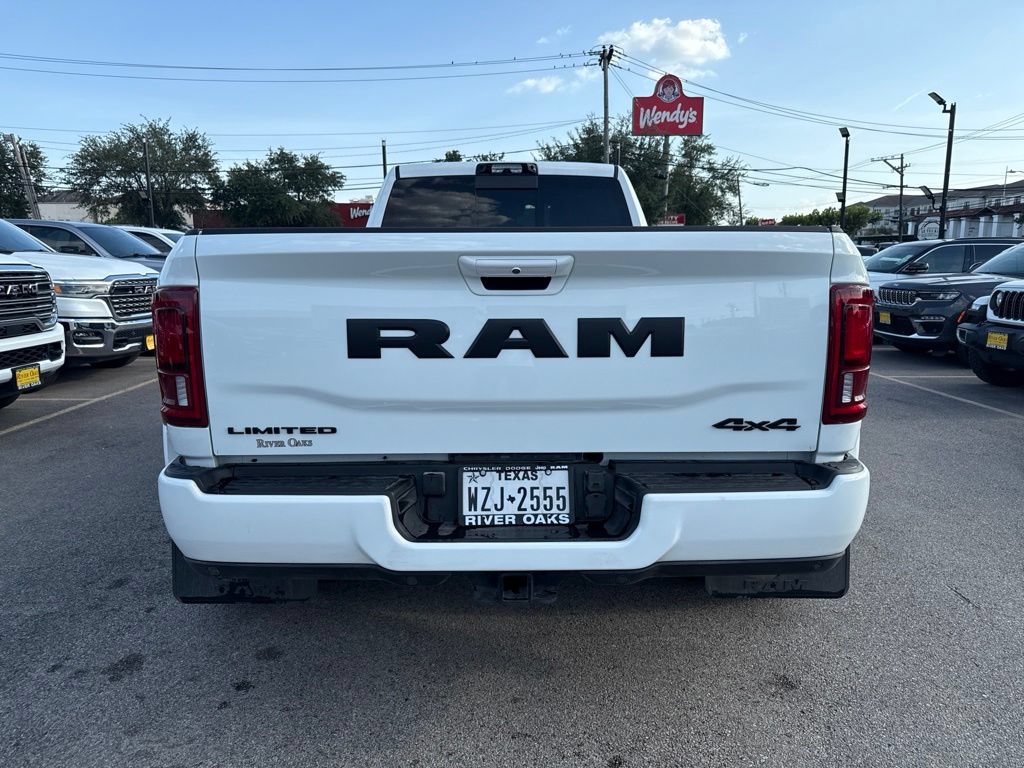 Used 2025 RAM 3500 Limited AWD/4WD image 5