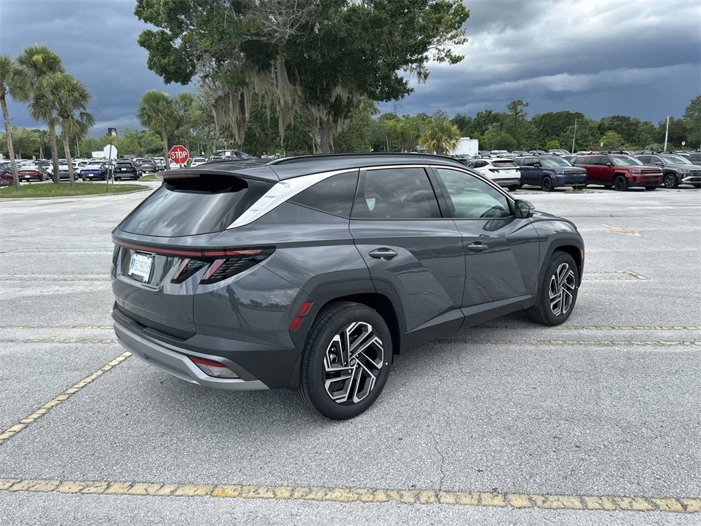 New 2025 Hyundai Tucson Limited image 10