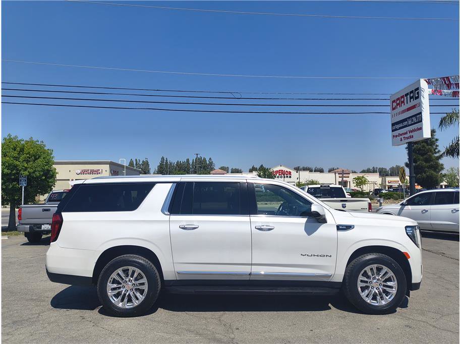 Used 2021 GMC Yukon XL SLT w/ SLT Luxury Plus Package RWD image 4