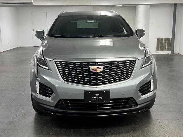 New 2025 Cadillac XT5 Luxury FWD image 8