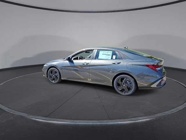 New 2026 Hyundai Elantra SEL Sport Premium FWD image 6