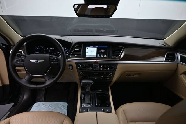 Used 2019 Genesis G80 3.8 RWD image 12