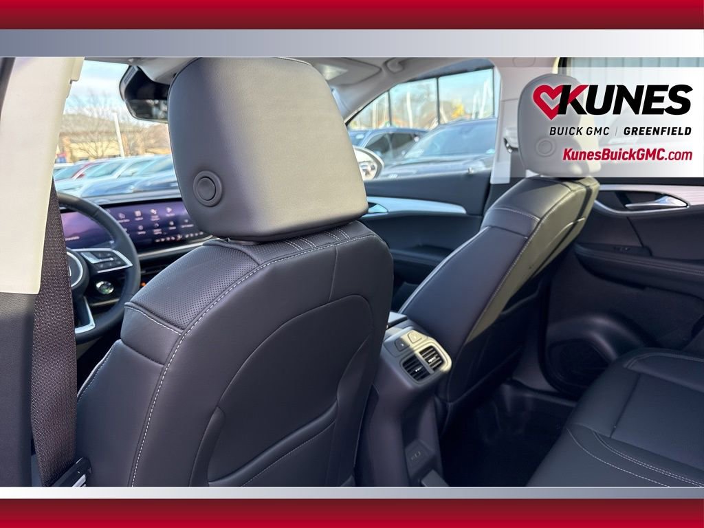 New 2026 Buick Envision Avenir image 37