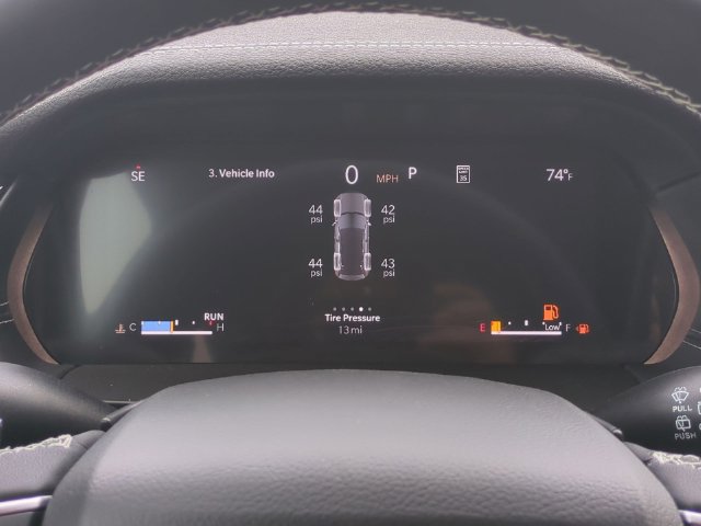New 2026 Jeep Grand Cherokee Limited w/ Limited Altitude Package AWD/4WD image 13