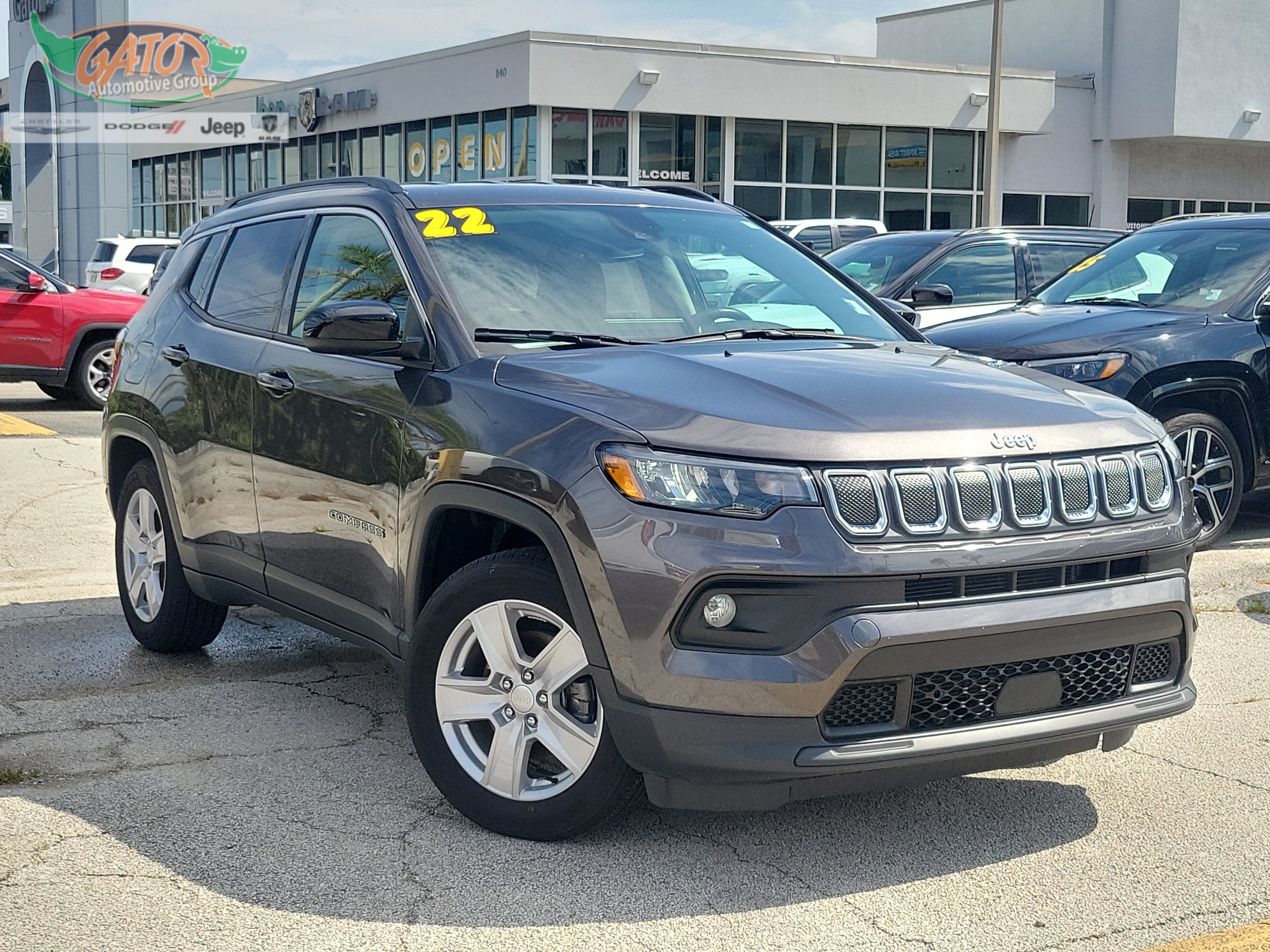 Used 2022 Jeep Compass Latitude w/ Convenience Group