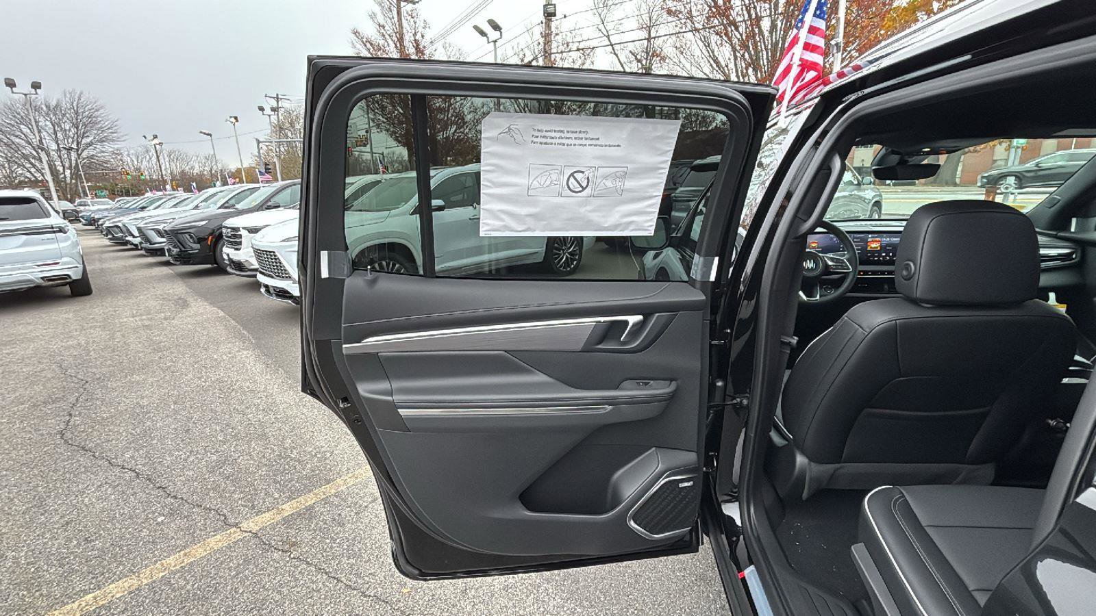 New 2026 Buick Enclave Preferred w/ Power Package image 31