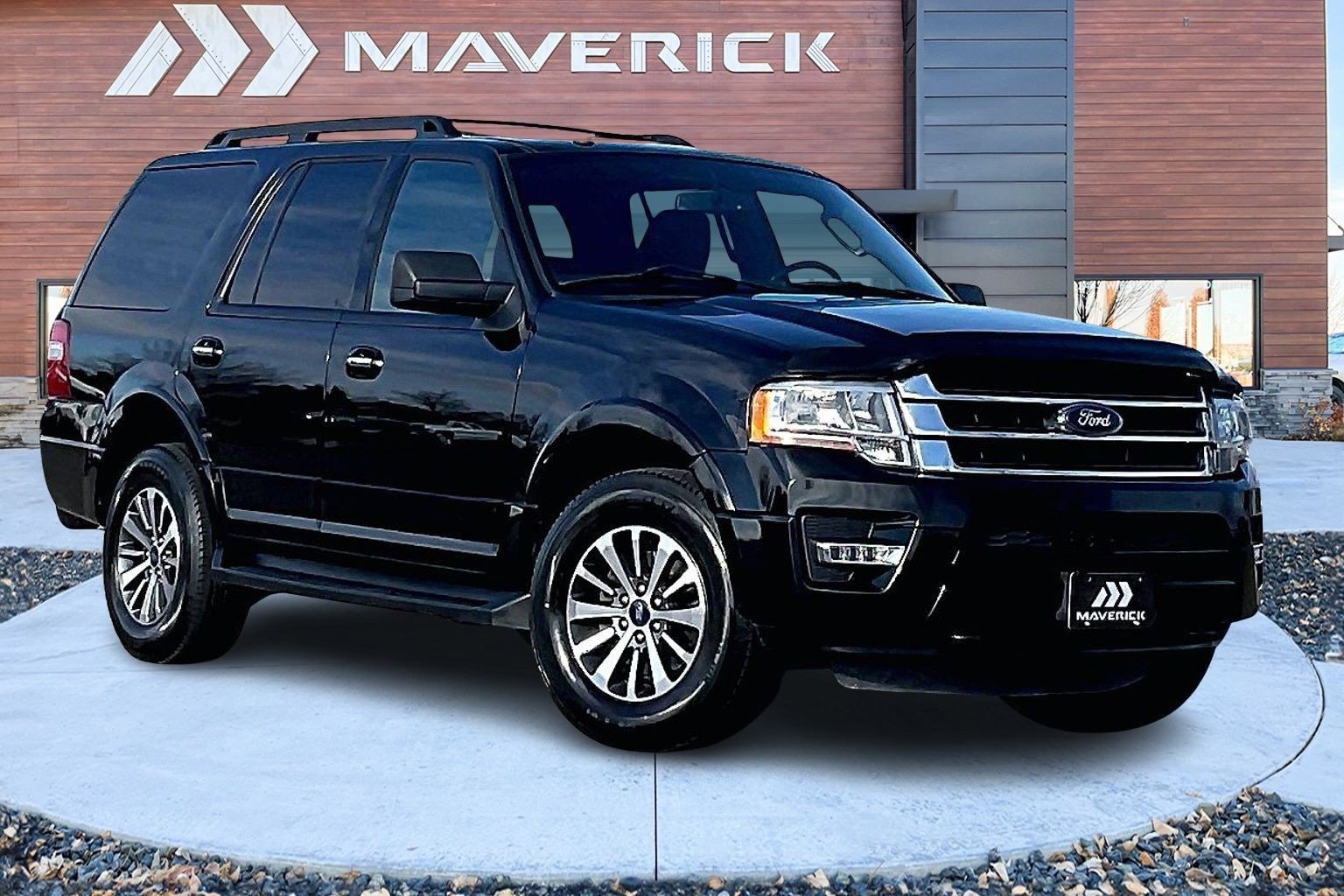 Used 2017 Ford Expedition XLT