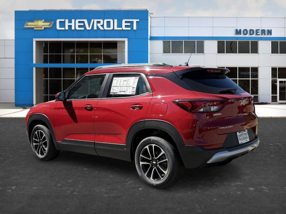 New 2026 Chevrolet TrailBlazer LT w/ Convenience Package FWD image 3