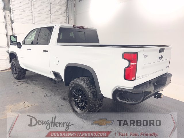 New 2026 Chevrolet Silverado 2500 ZR2 AWD/4WD image 7