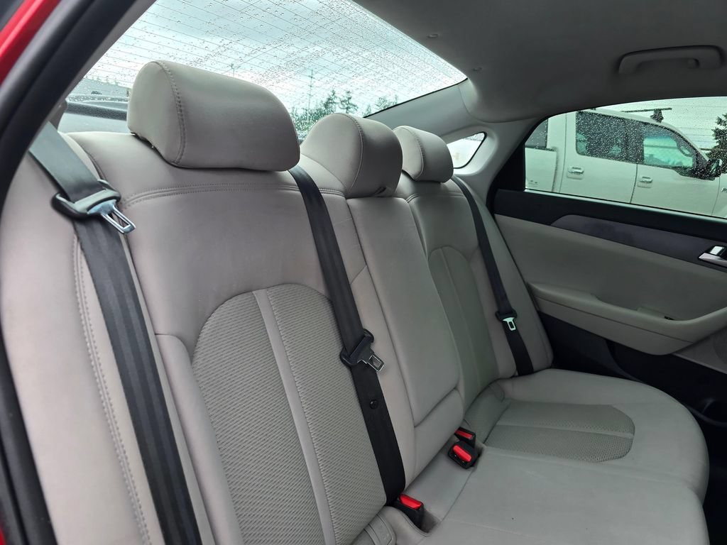 Used 2017 Hyundai Sonata SE FWD image 10