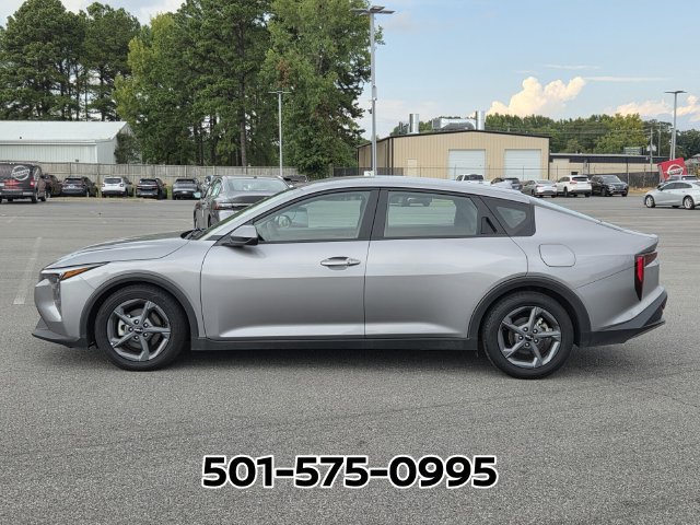 Used 2025 Kia K4 FWD image 2