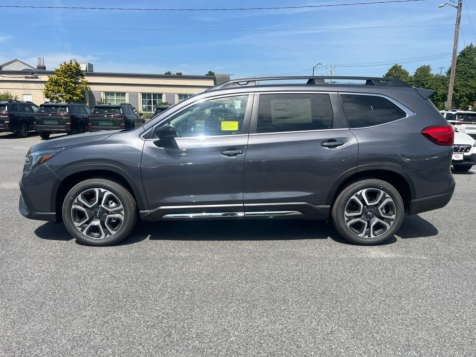 New 2026 Subaru Ascent Limited AWD/4WD image 4