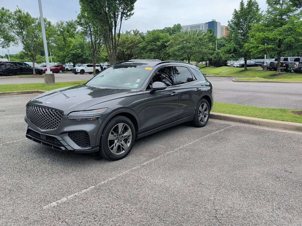 Used 2022 Genesis GV70 3.5T Sport w/ Sport Advanced Package AWD/4WD image 3