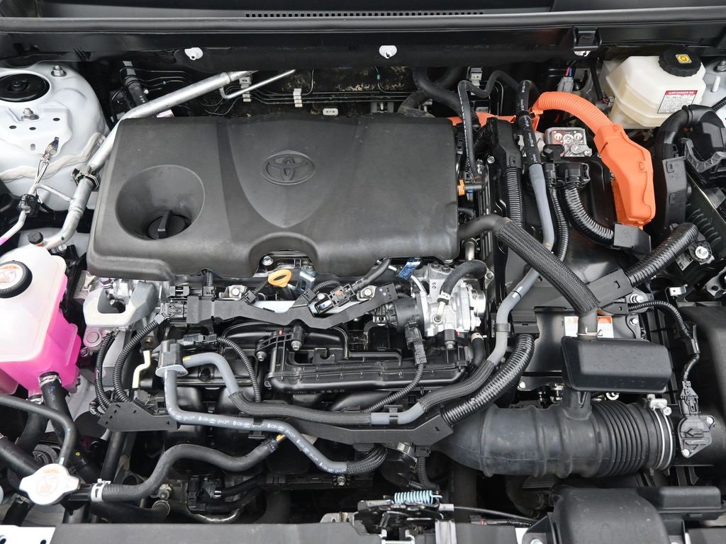 Used 2025 Toyota RAV4 LE image 47