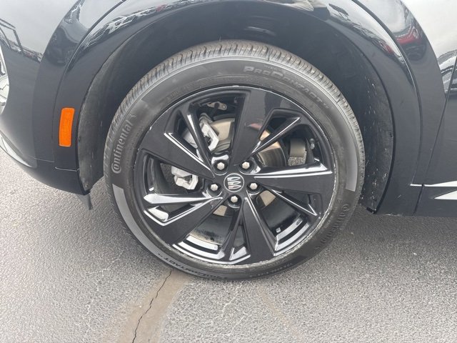 Used 2025 Buick Envision Sport Touring image 25