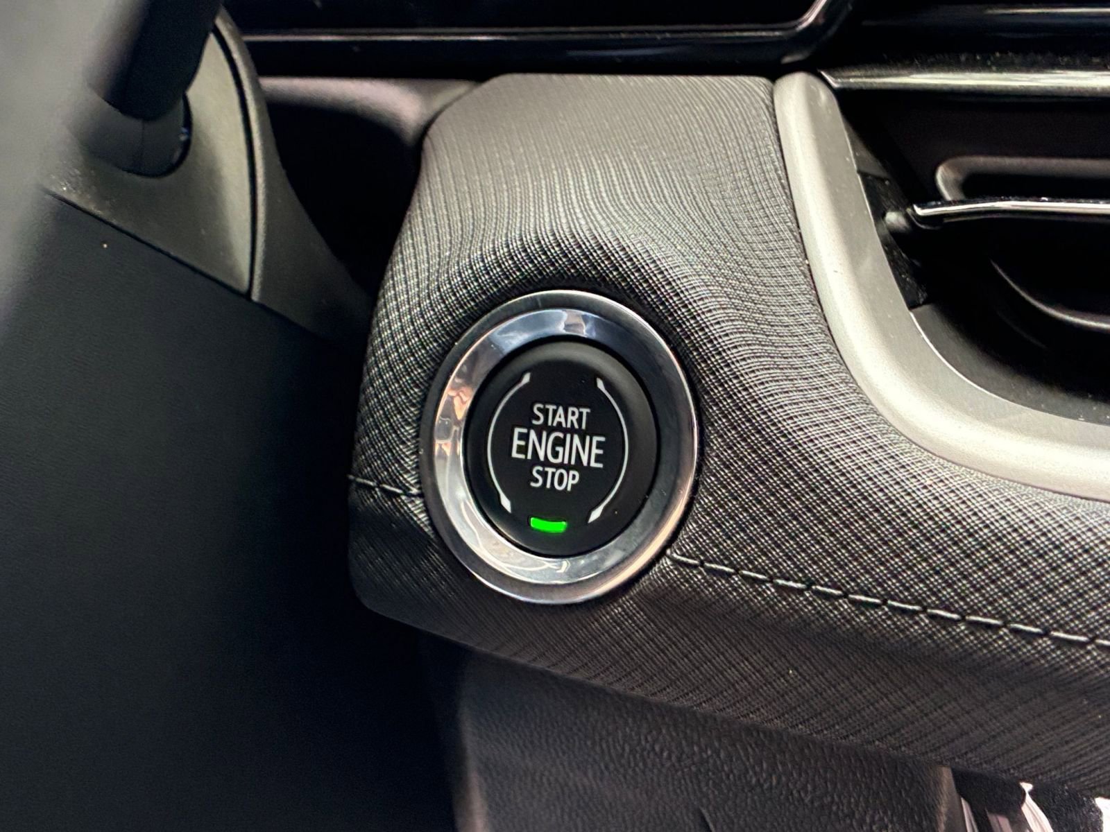 Used 2025 Chevrolet TrailBlazer LT image 21